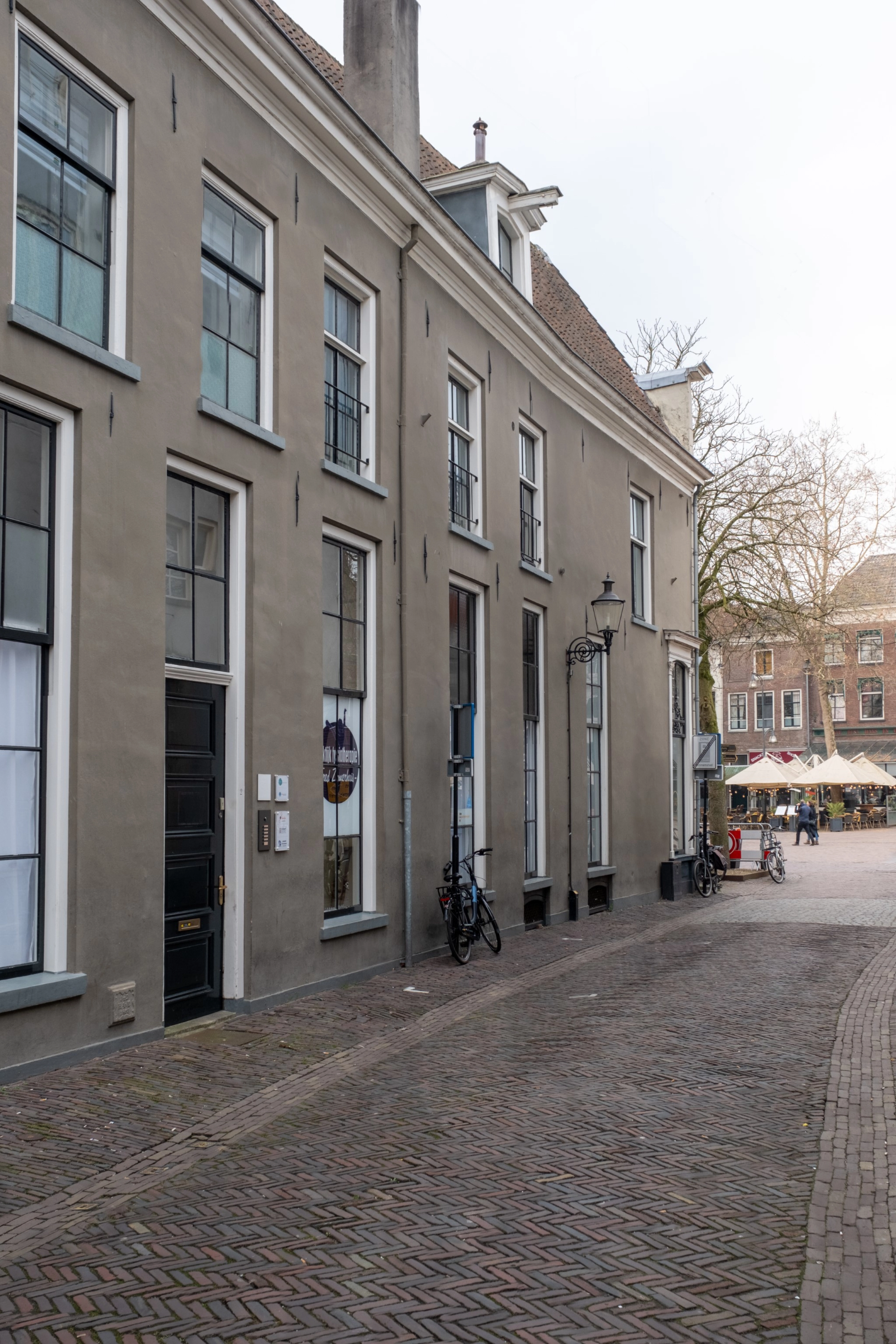 Menstraat 2 